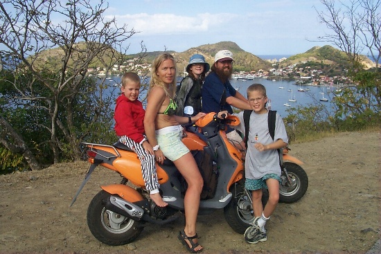 The Hamnqvist "gang" posing on their bikes