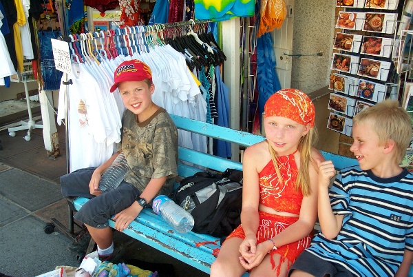 Karl, Louise and Lucas waiting for the boat home